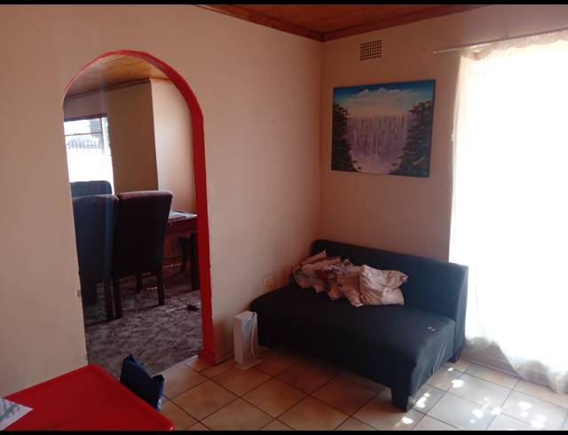 3 BEDROOM HOUSE FOR SALE IN STRUBENVALE